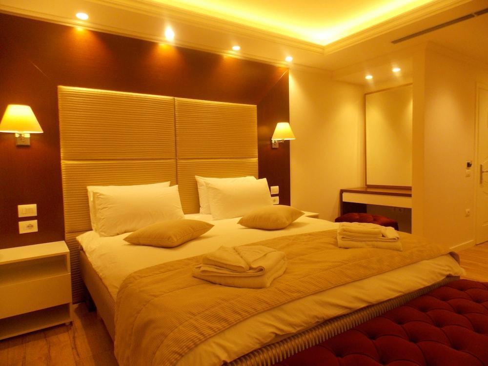 Hotel Queen Selitë e Vogël Eksteriør billede