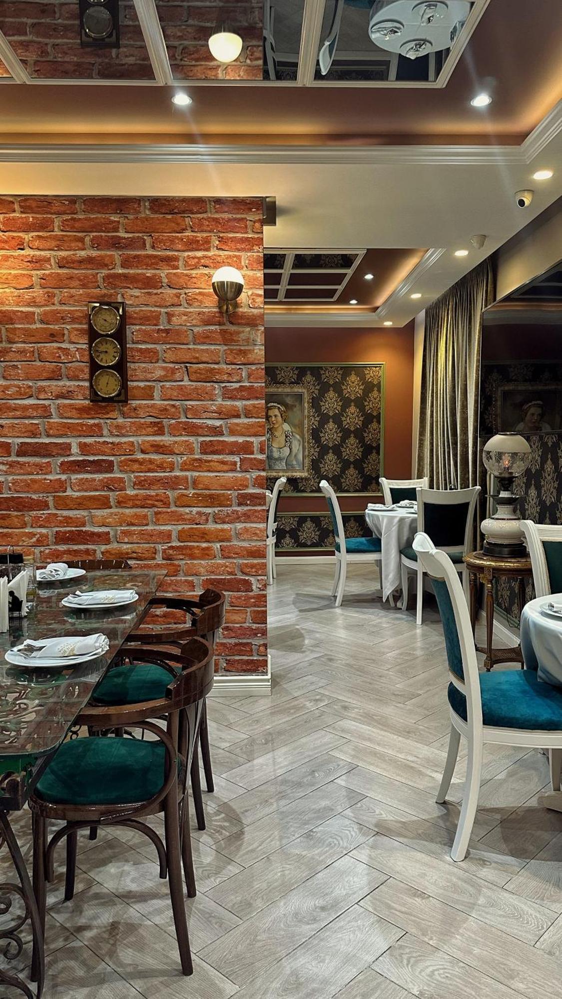 Hotel Queen Selitë e Vogël Eksteriør billede