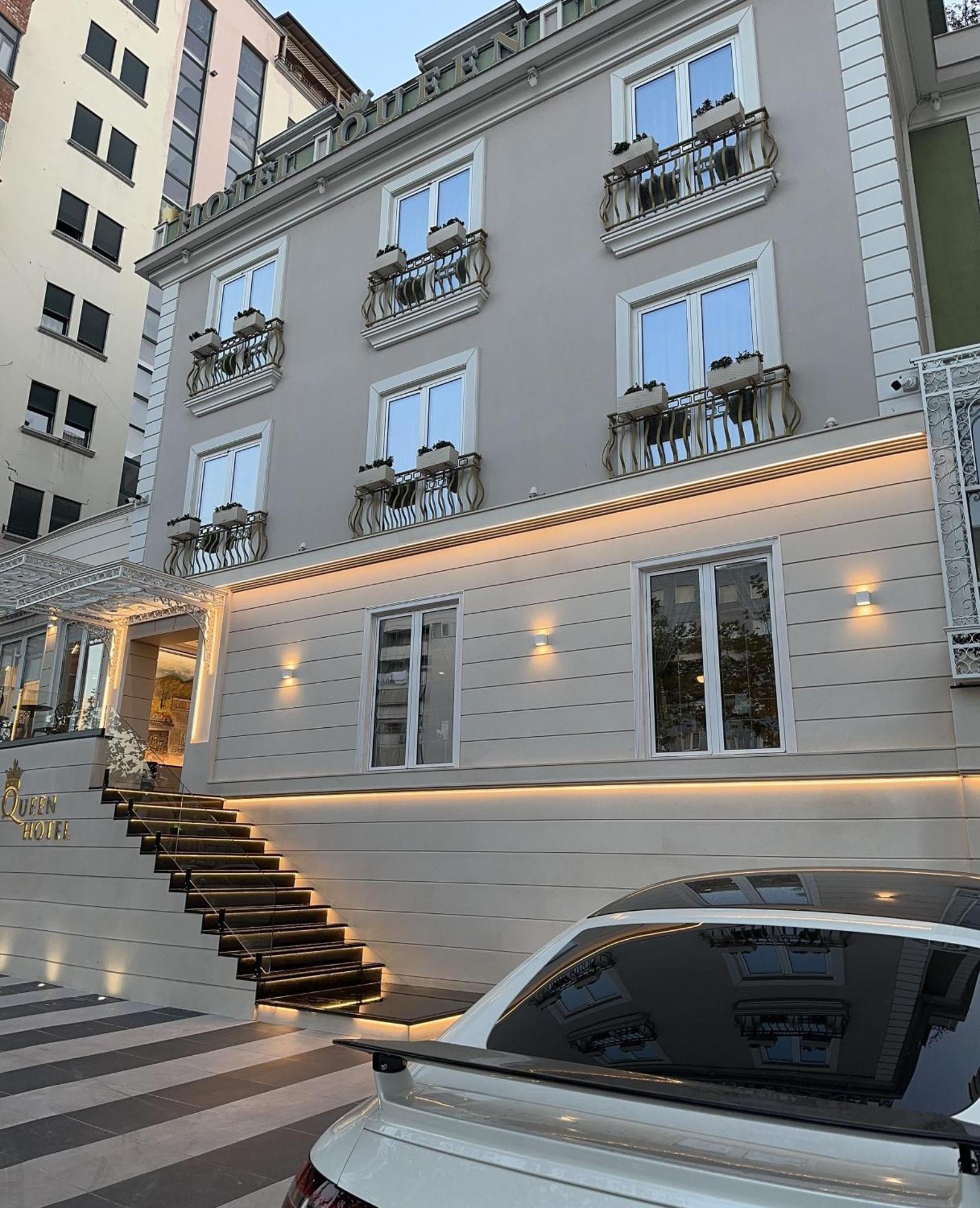 Hotel Queen Selitë e Vogël Eksteriør billede