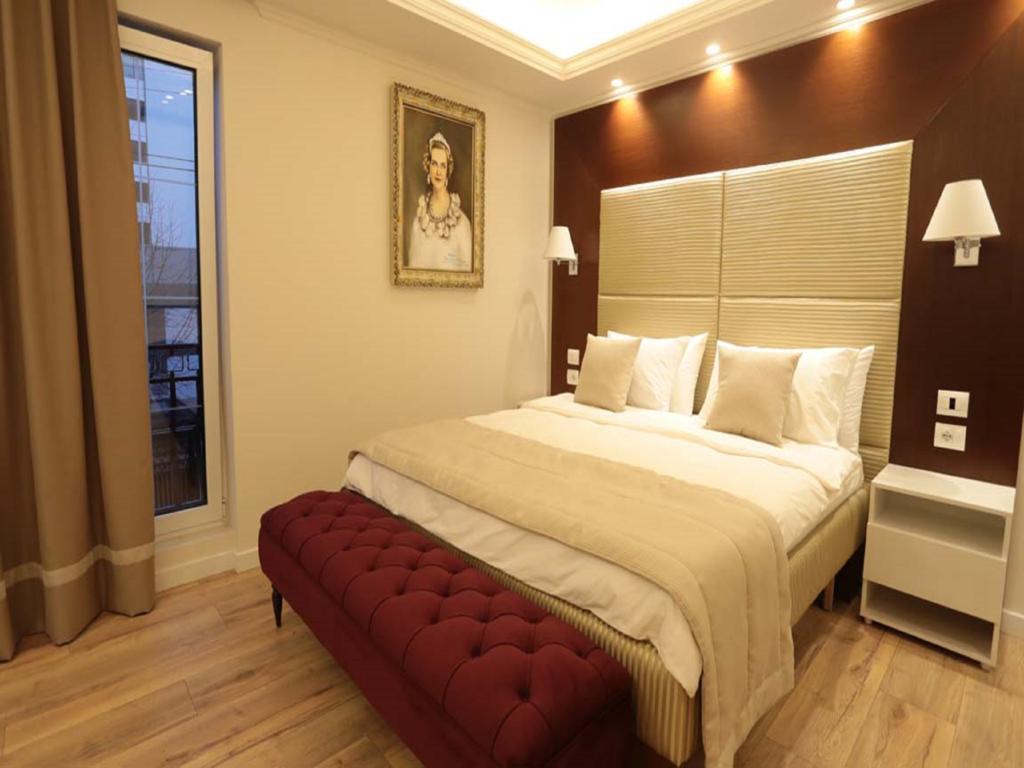Hotel Queen Selitë e Vogël Eksteriør billede